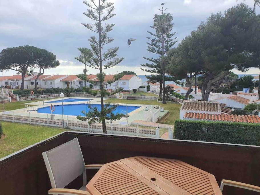 Precioso Loft Con Piscina Y Vistas Lägenhet La Cala De Mijas Exteriör bild